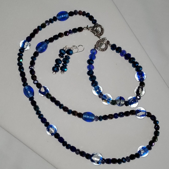 Shades of Blue - Picture 1 of 4